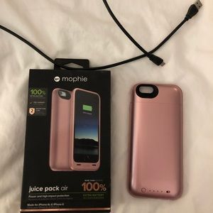Mophie charging case